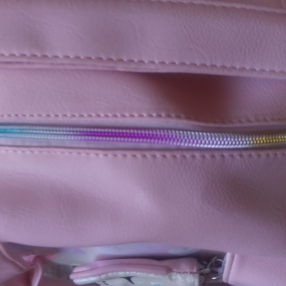 New unicorn duffle bag with coin purse - Picture 2 of 3